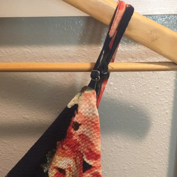 Floral Midi Dress - Picture 4 of 5